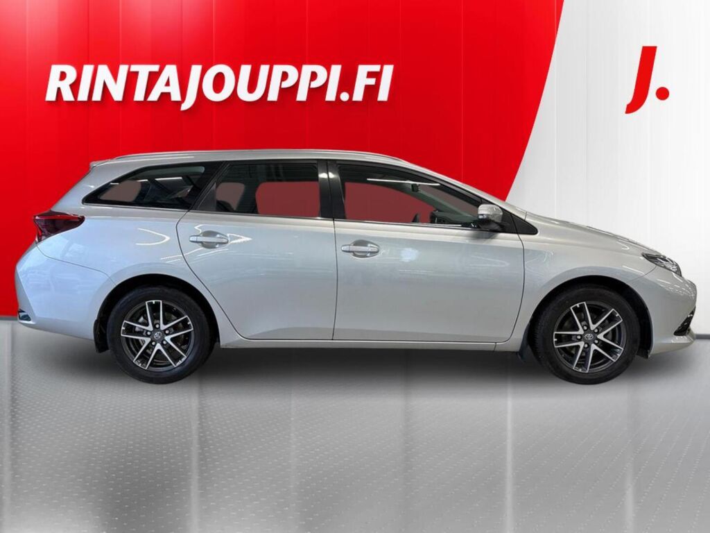 Toyota Auris 2016, kuva 7/22