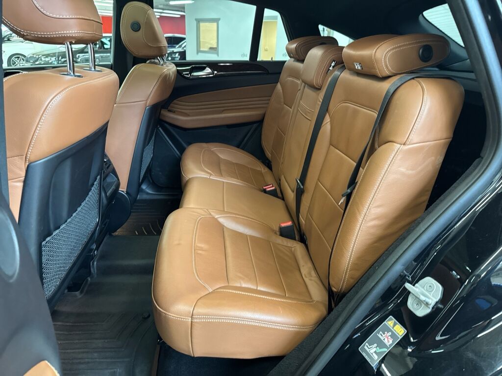 Mercedes-Benz GLE 2016 Musta