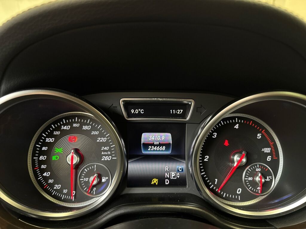 Mercedes-Benz GLE 2016 Musta