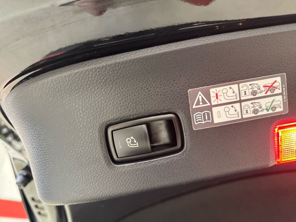 Mercedes-Benz GLE 2016 Musta