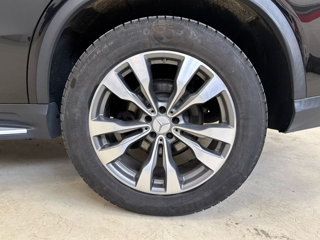 Mercedes-Benz GLE 2016 Musta