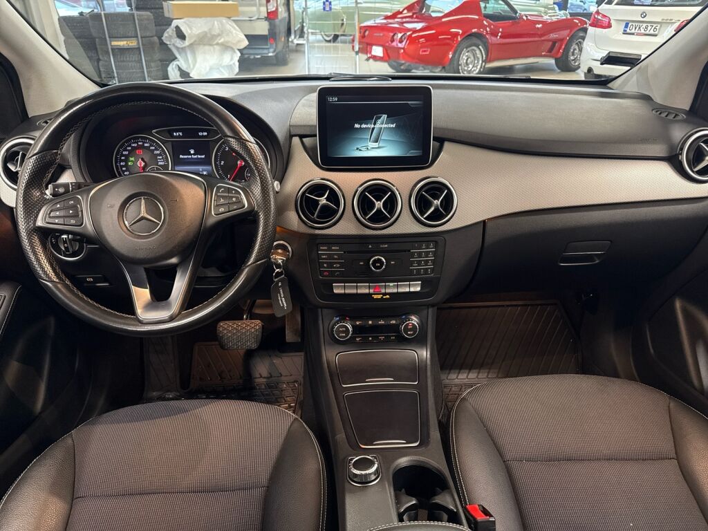 Mercedes-Benz B 2015 Harmaa
