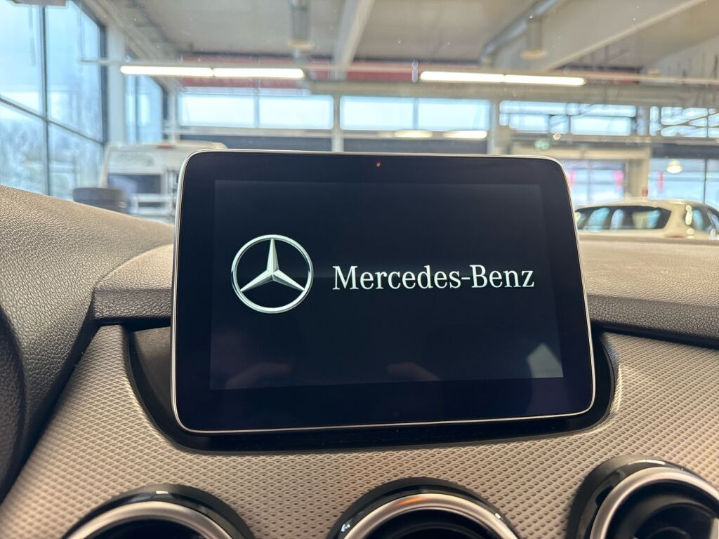 Mercedes-Benz B 2015 Harmaa