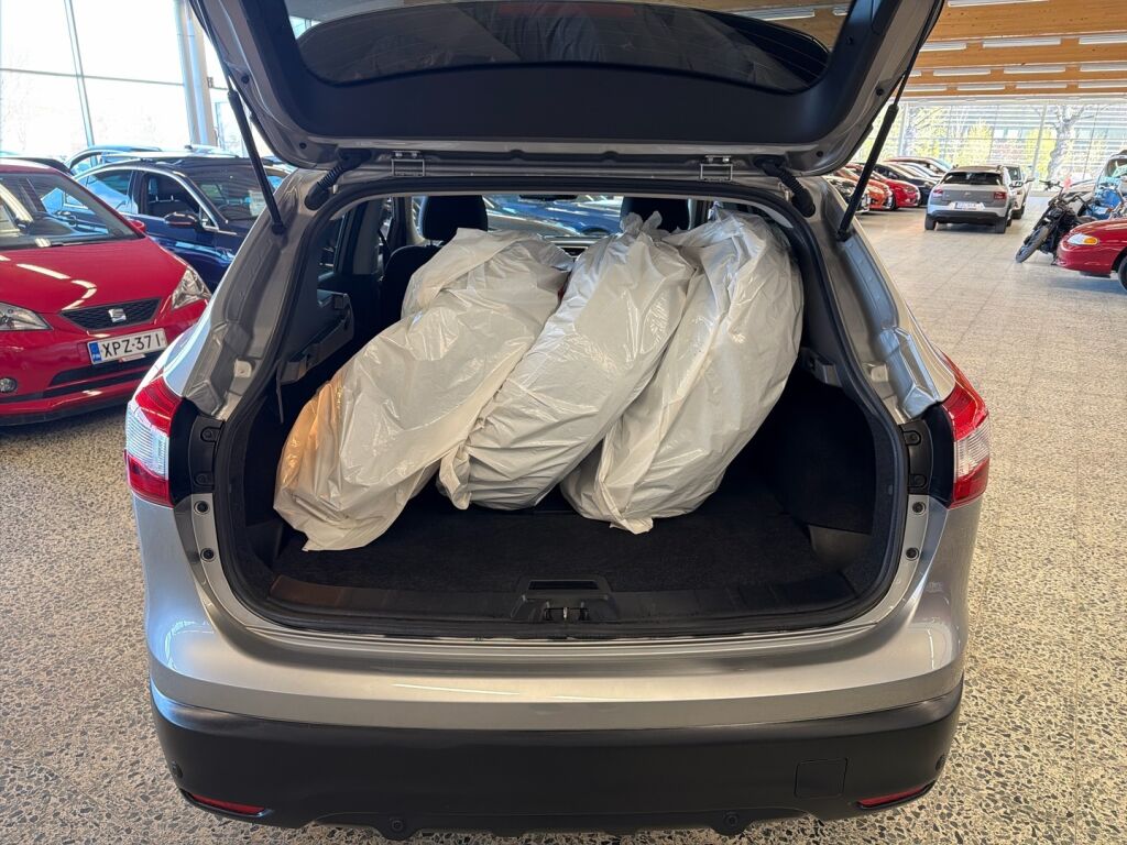 Nissan Qashqai 2016 Hopea