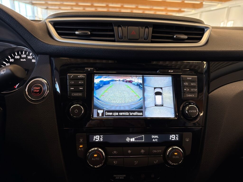 Nissan Qashqai 2016 Hopea