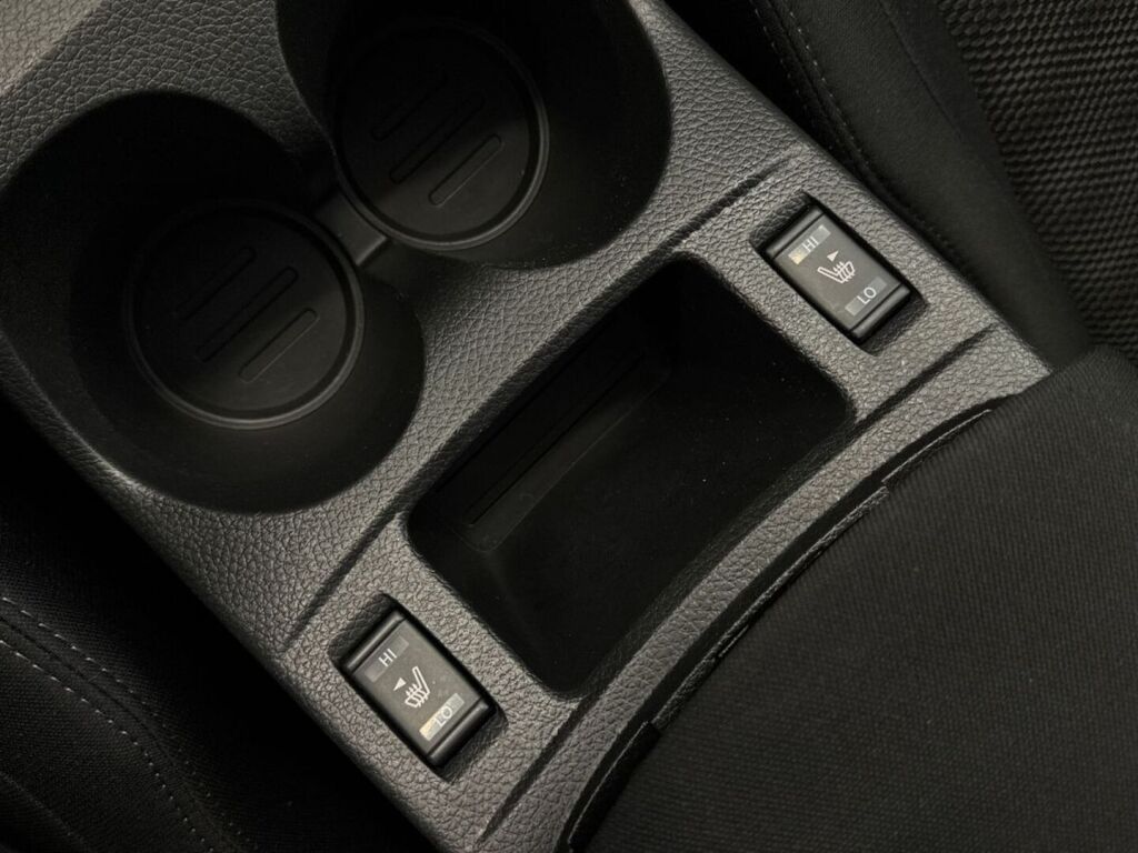 Nissan Qashqai 2017 Musta