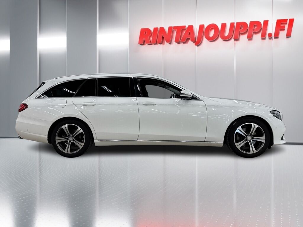 Mercedes-Benz E 2016 Valkoinen