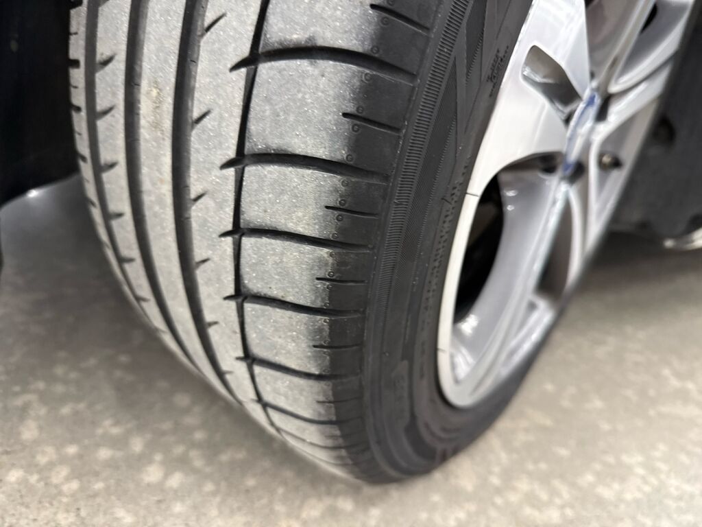 Mercedes-Benz E 2016 Valkoinen