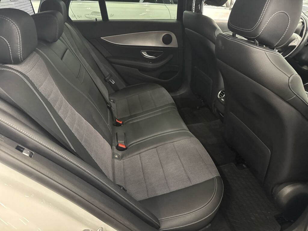 Mercedes-Benz E 2016 Valkoinen
