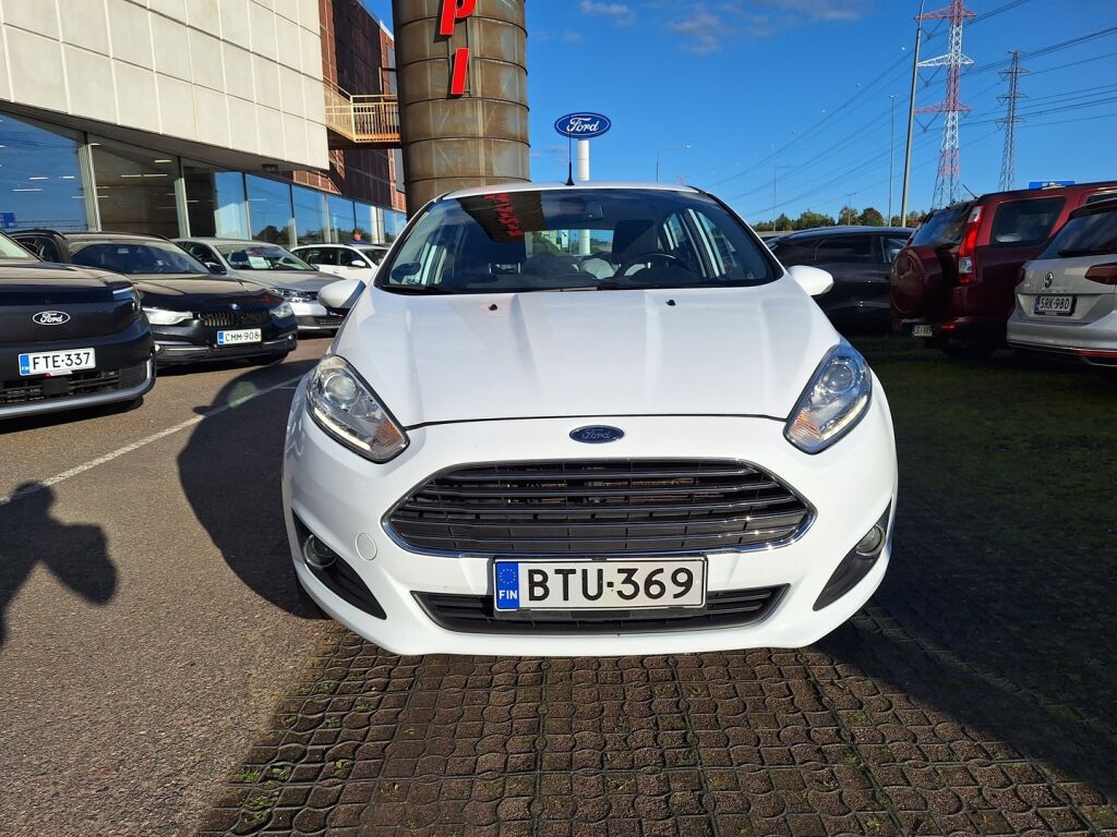 Ford Fiesta 2016 Valkoinen