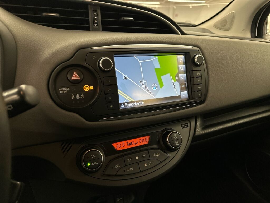 Toyota Yaris 2016 Hopea