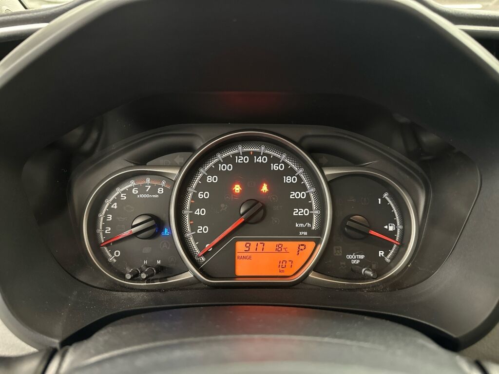 Toyota Yaris 2016 Hopea