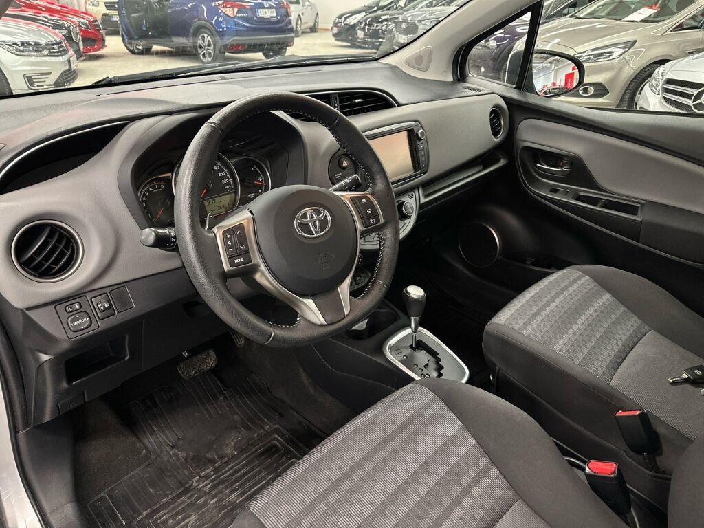 Toyota Yaris 2016 Hopea