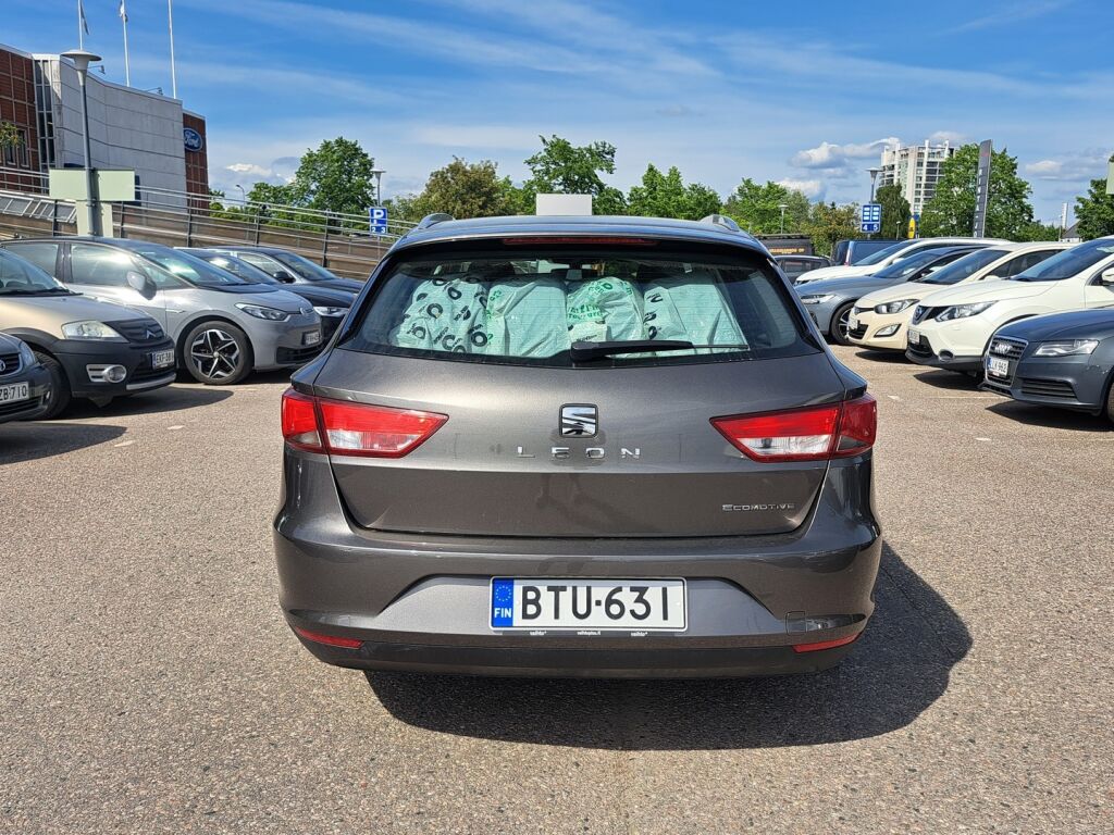 Seat Leon ST 2016 Harmaa