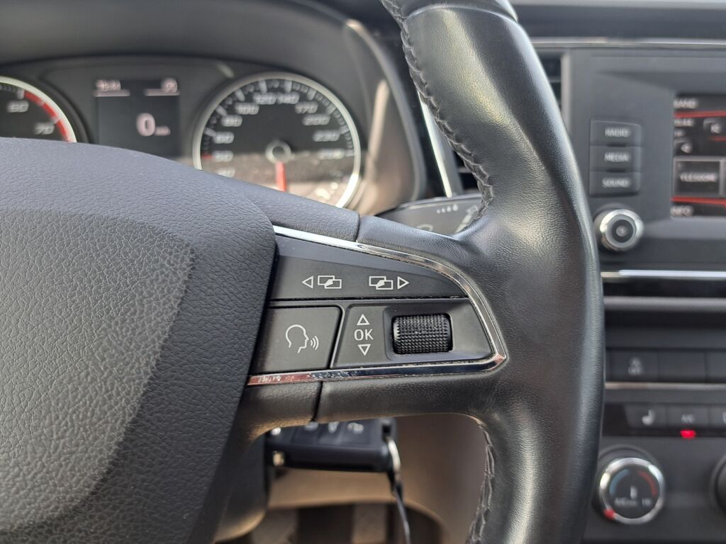 Seat Leon ST 2016 Harmaa