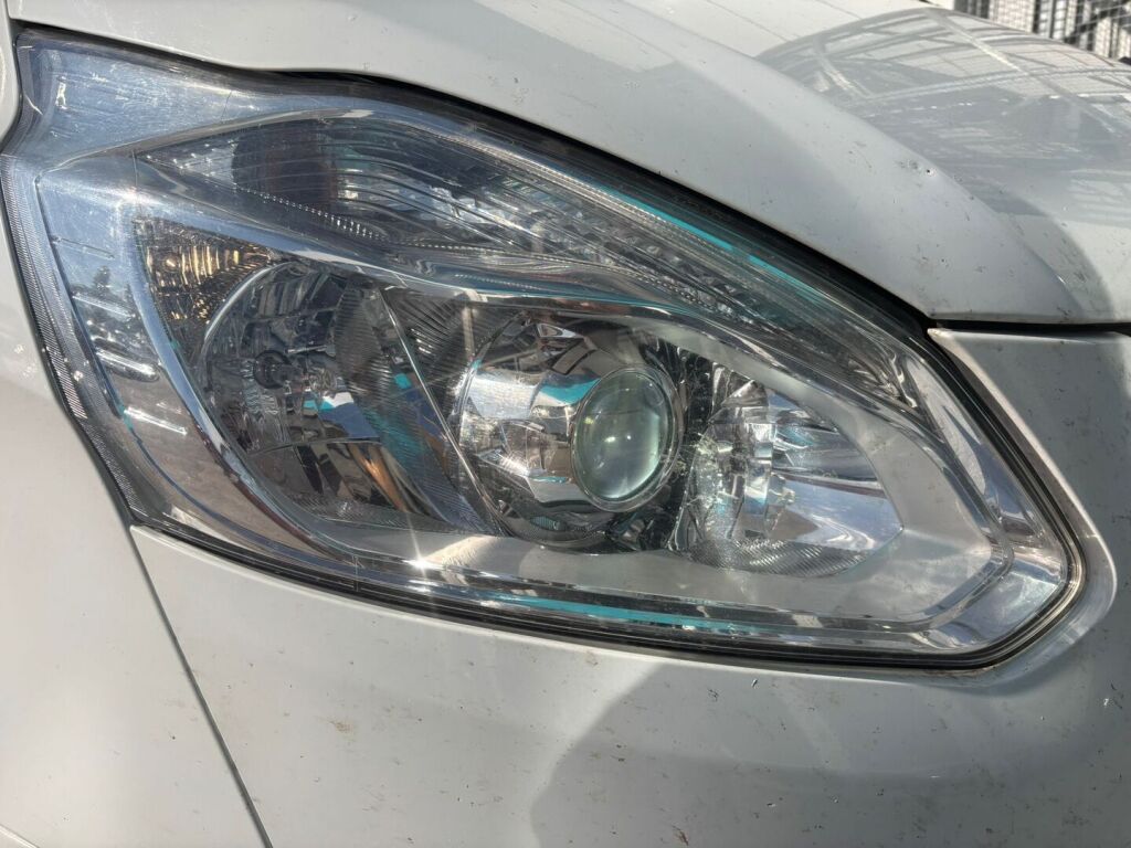 Ford Transit Custom 2016 Valkoinen