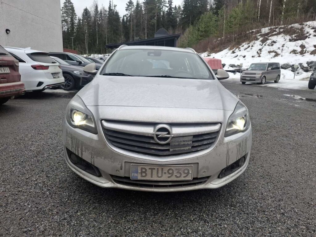 Opel Insignia 2016 Hopea