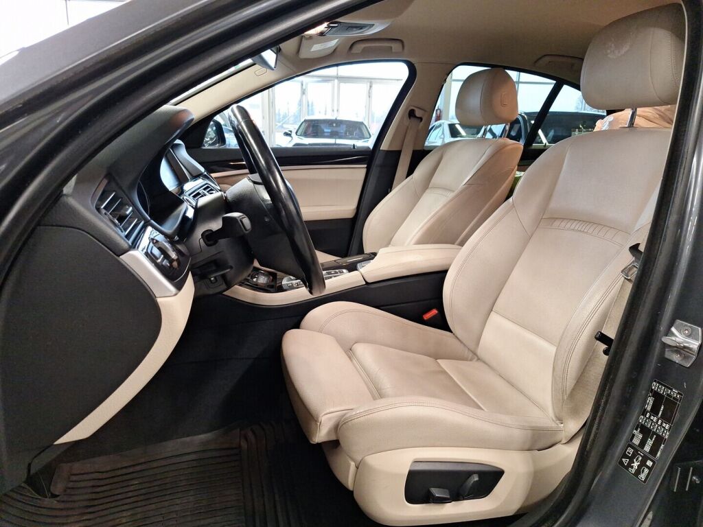 BMW 520 2016 Harmaa
