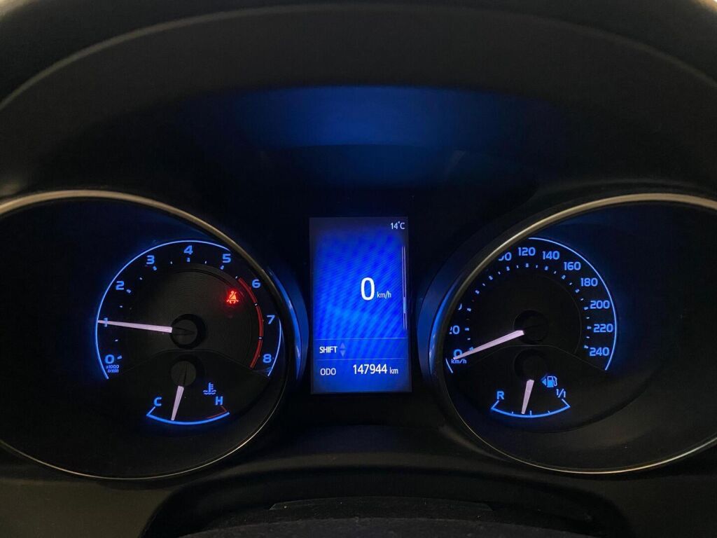 Toyota Auris 2016 Harmaa