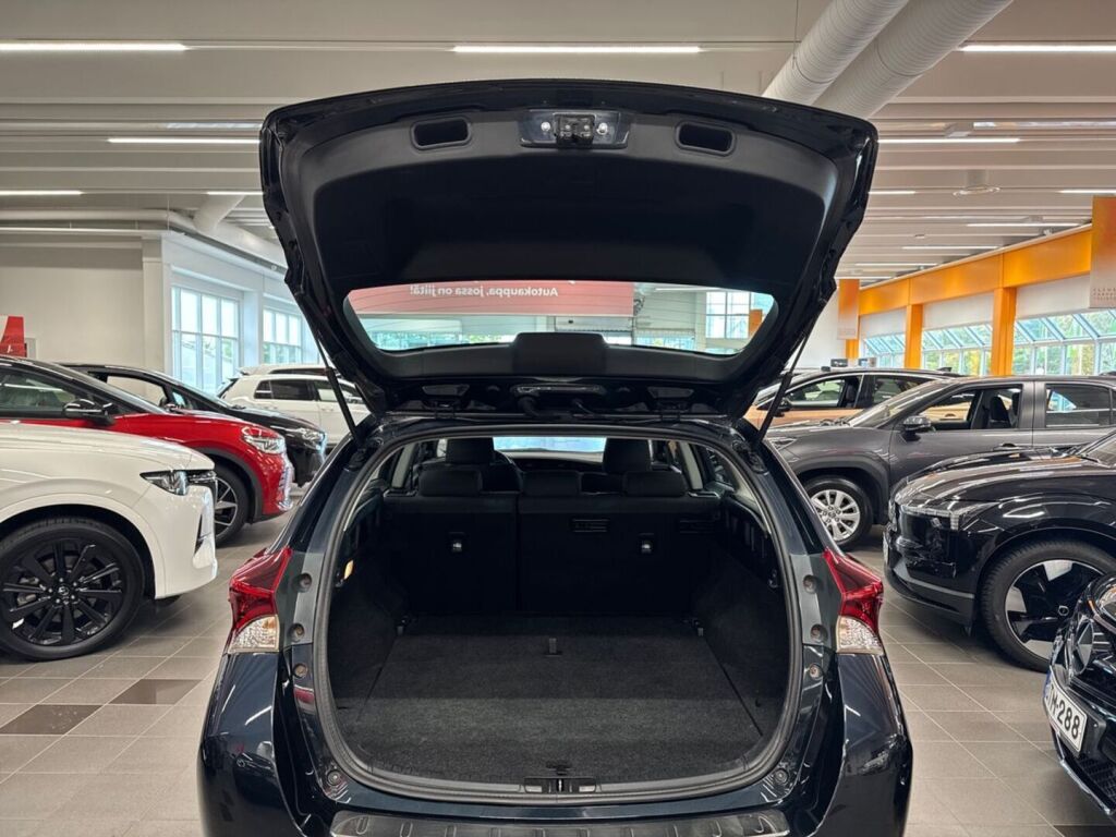 Toyota Auris 2016 Harmaa