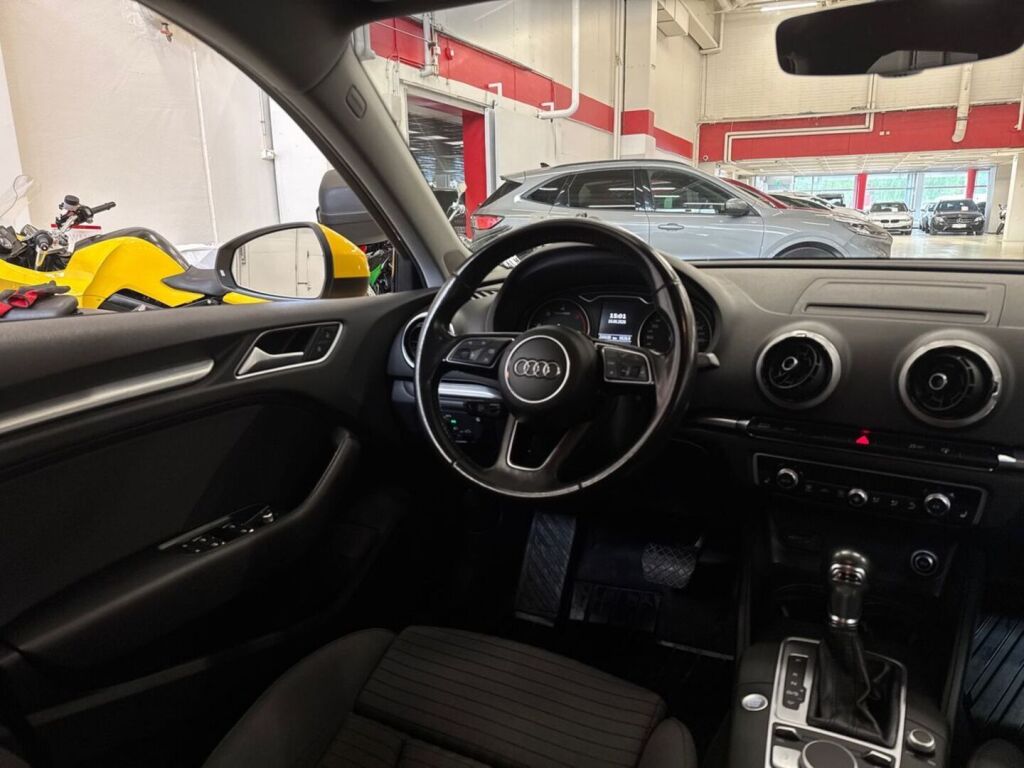 Audi A3 2017 Keltainen