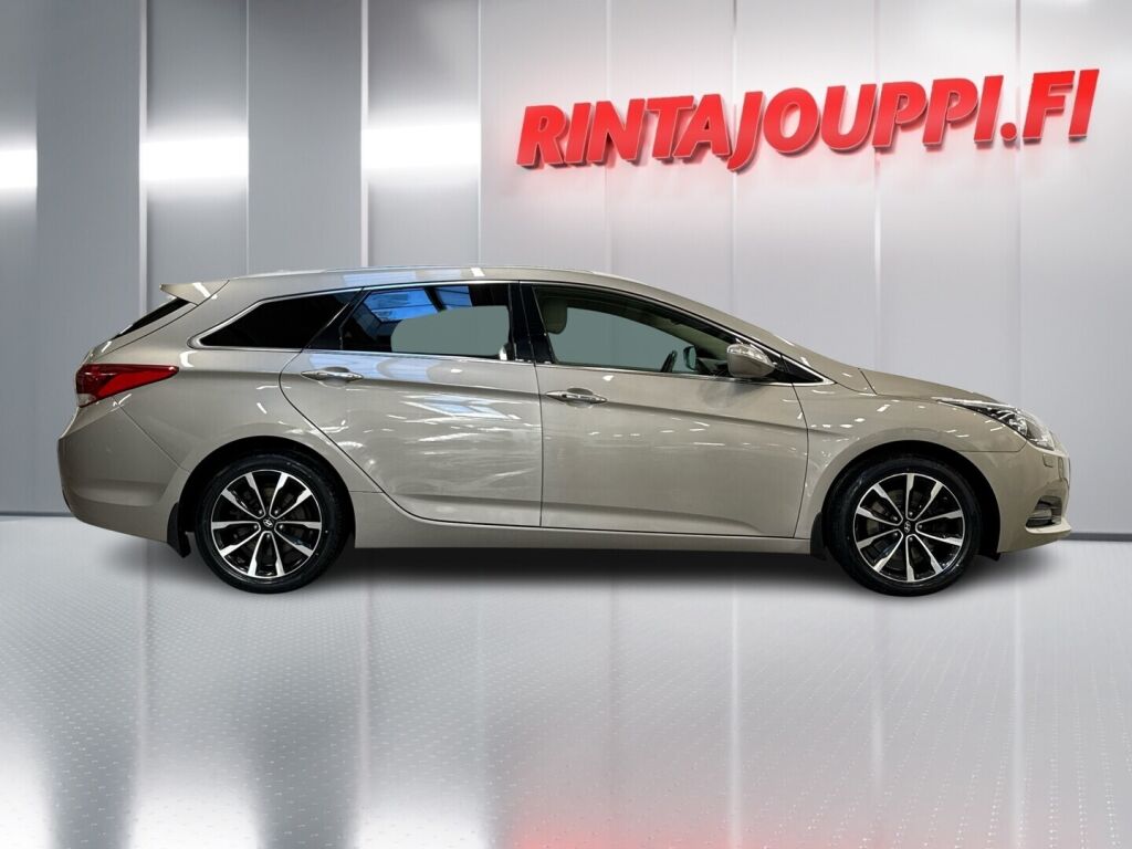 Hyundai i40 Wagon 2016 Ruskea (beige)