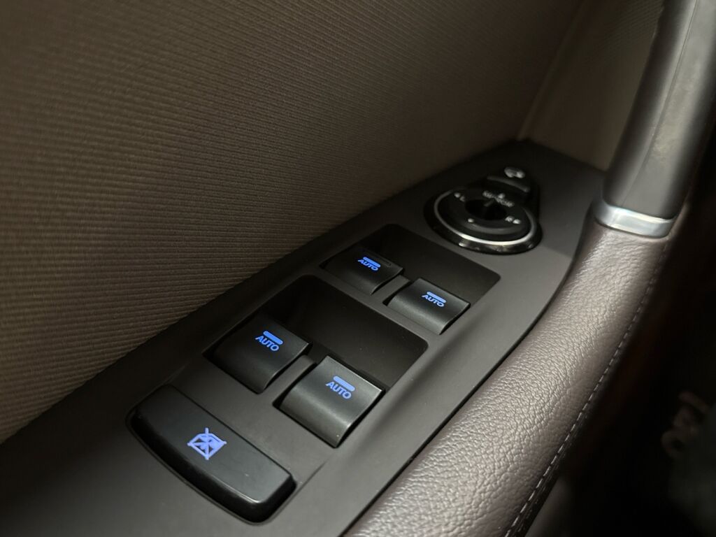 Hyundai i40 Wagon 2016 Ruskea (beige)