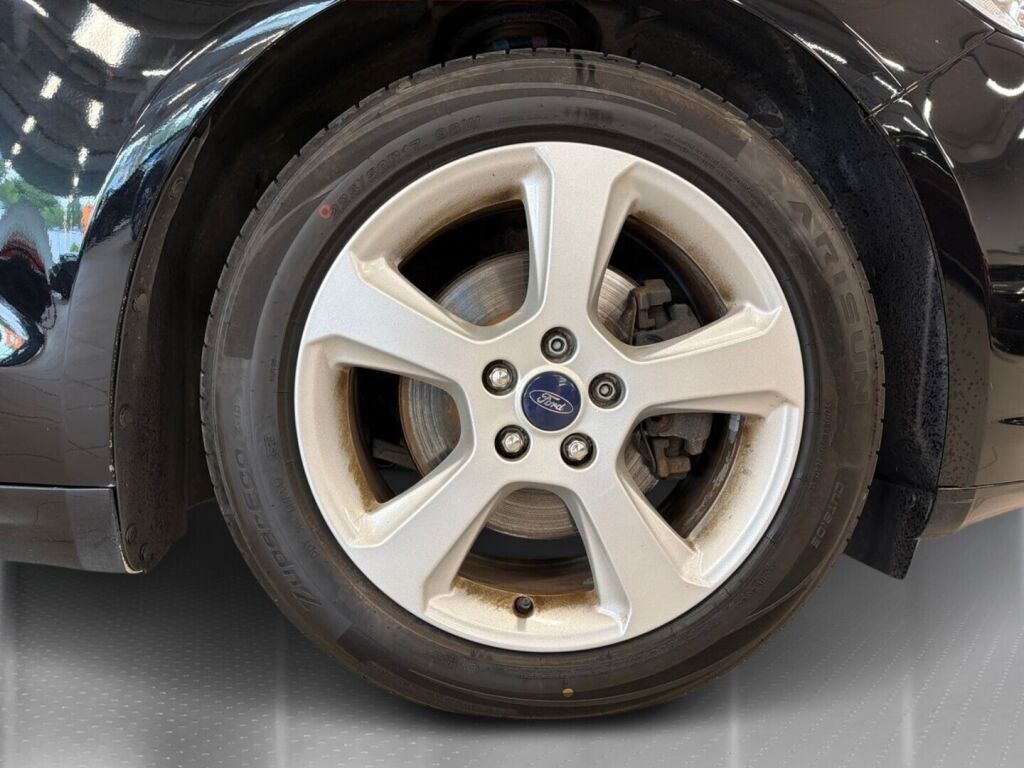 Ford Mondeo 2017 Musta