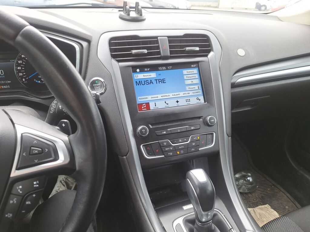 Ford Mondeo 2017 Musta