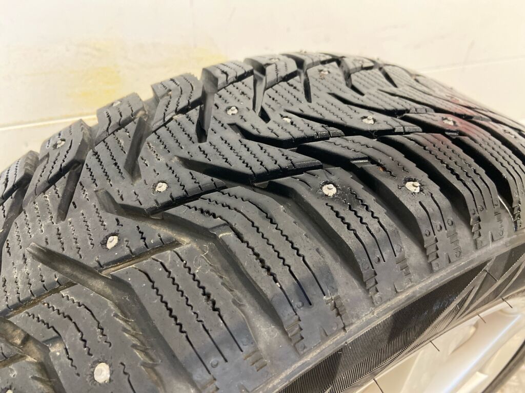 Toyota Avensis 2009 Sininen