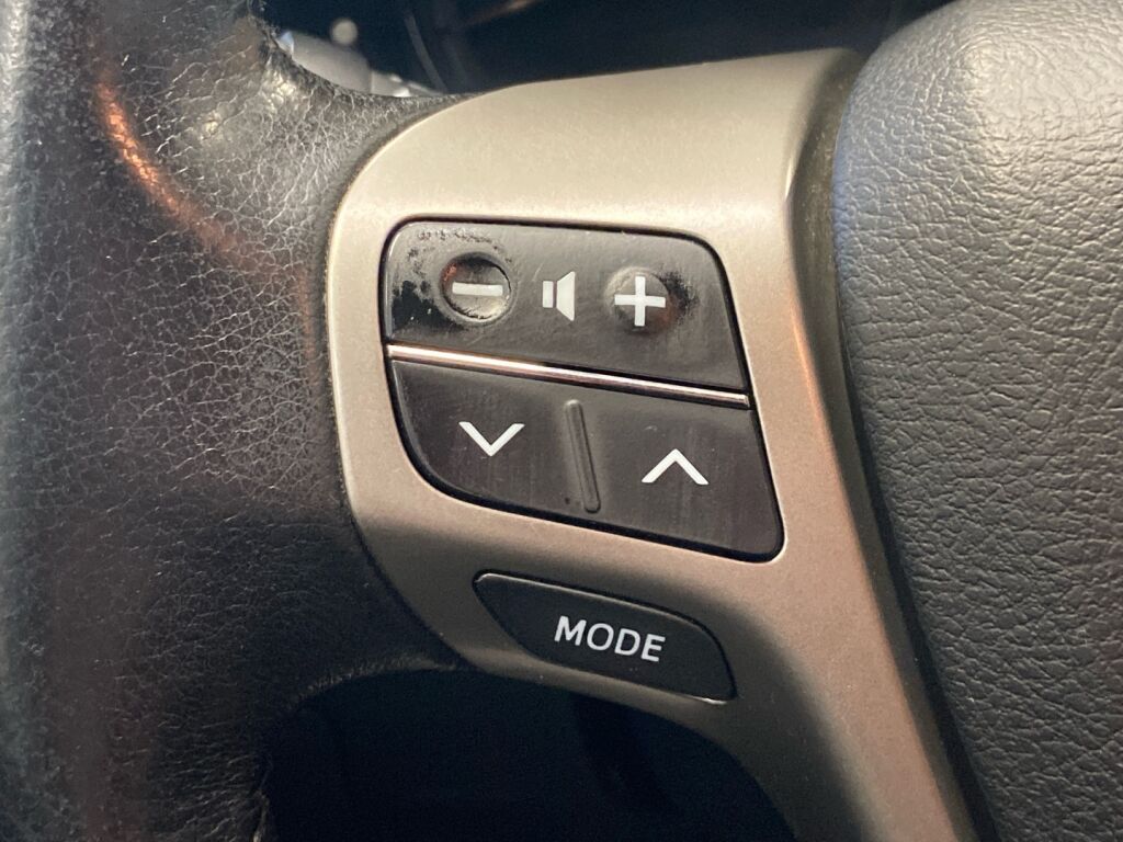 Toyota Avensis 2009 Sininen