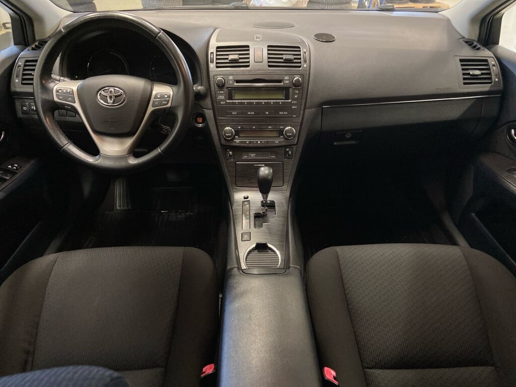 Toyota Avensis 2009 Sininen