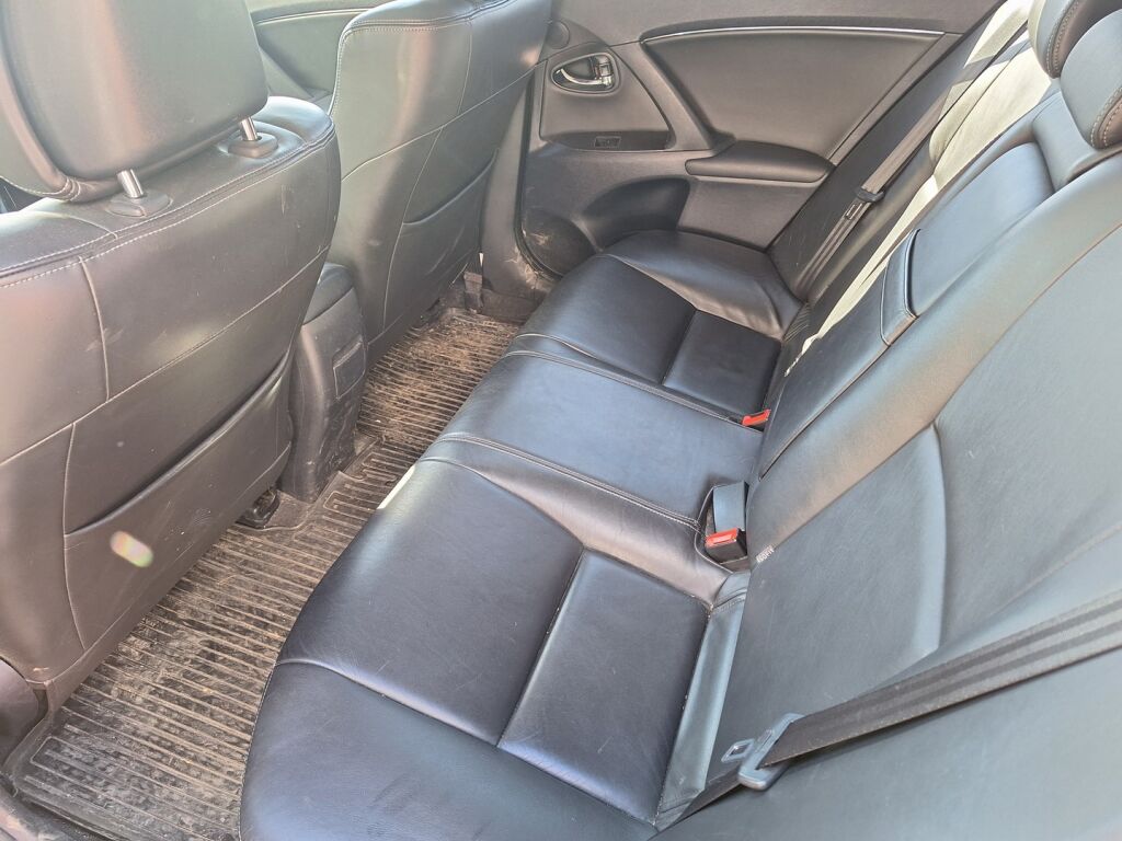 Toyota Avensis 2009 Sininen