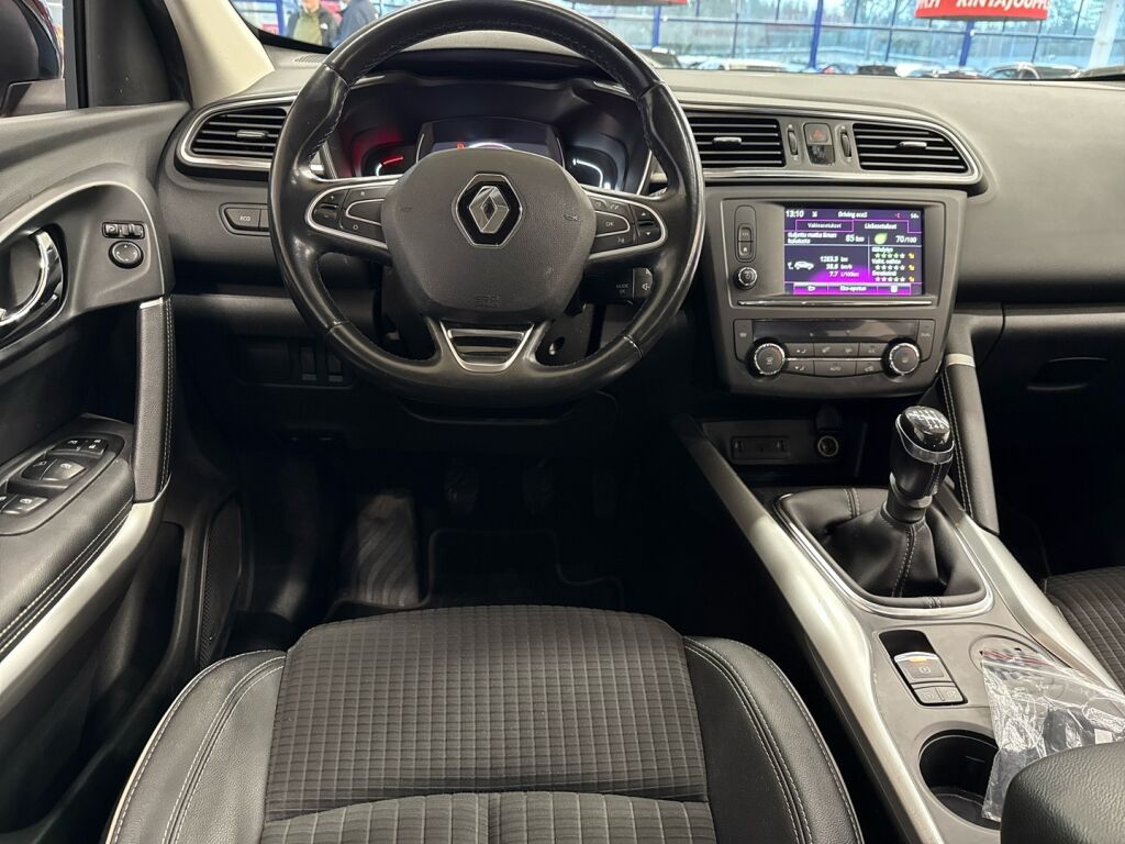Renault Kadjar 2016 Punainen