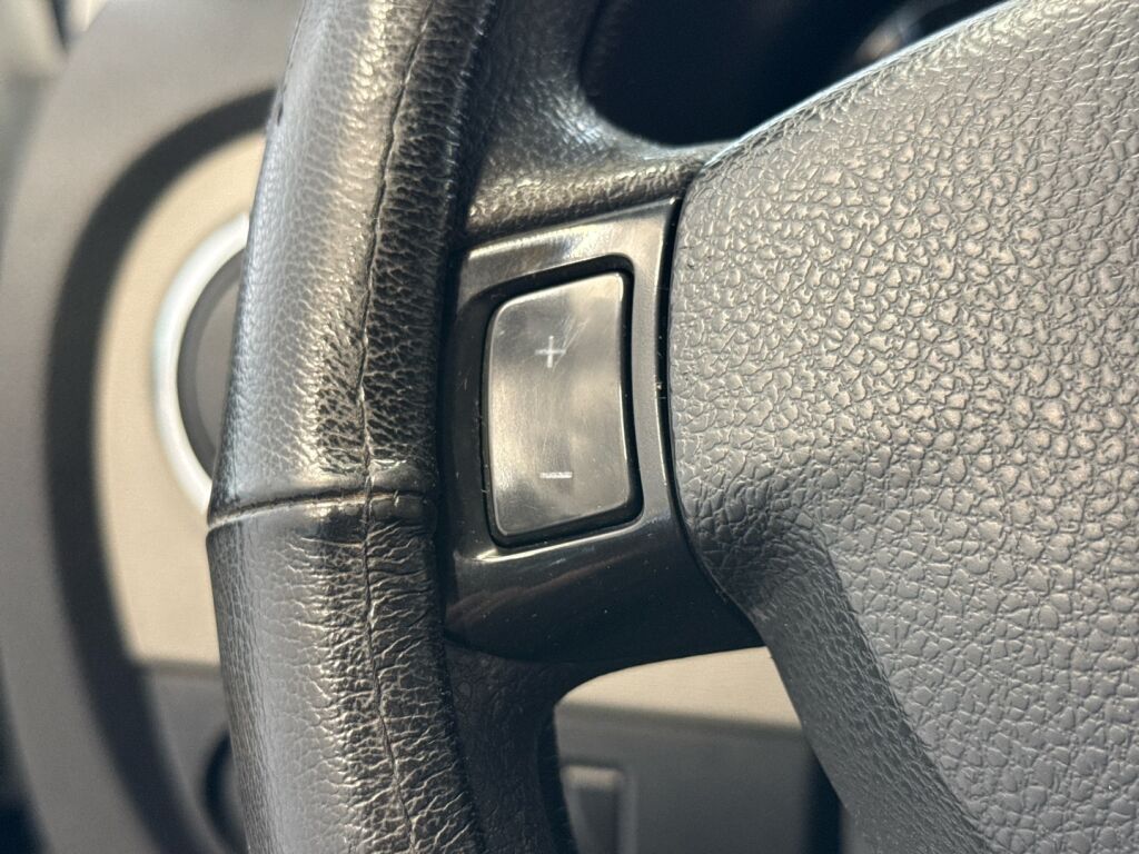 Dacia Lodgy 2017 Valkoinen