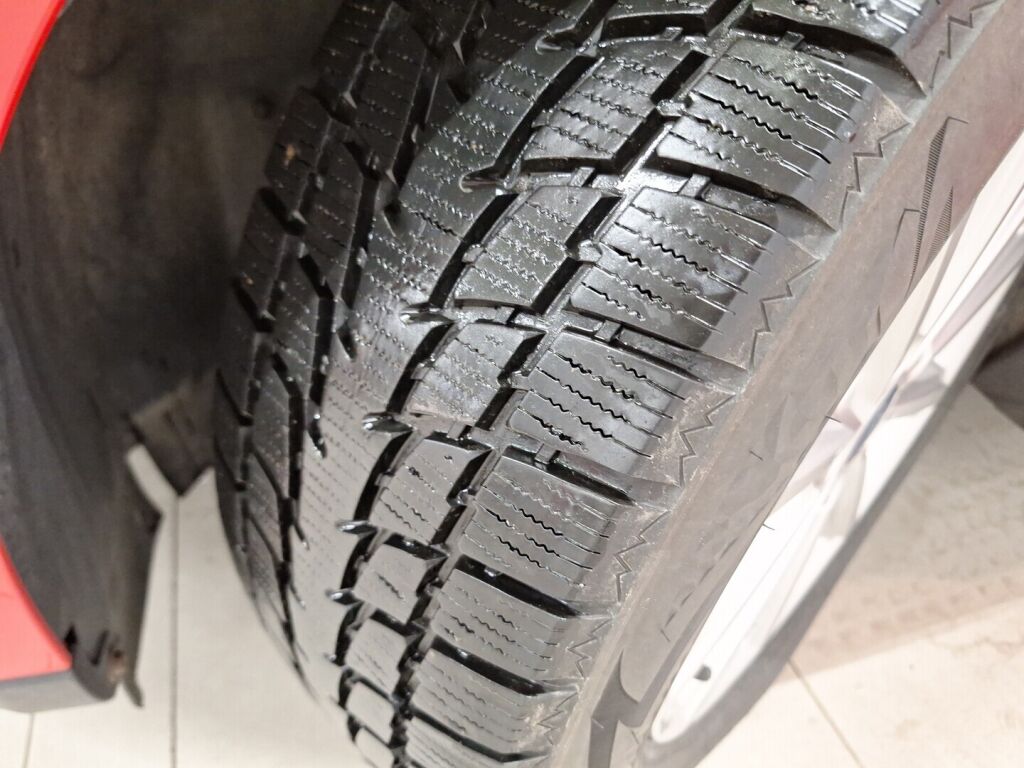 Ford Focus 2016 Punainen