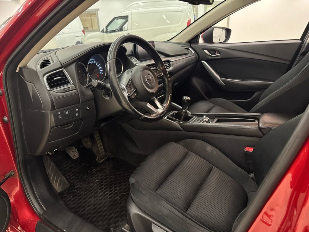 Mazda Mazda6 2017 Punainen