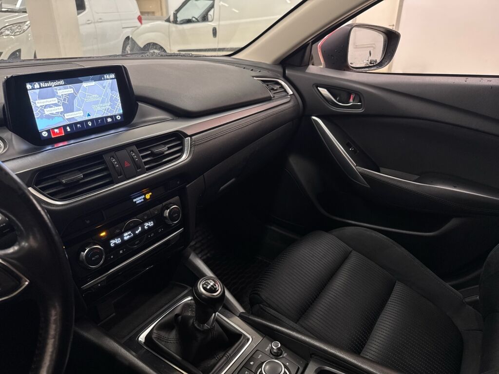 Mazda Mazda6 2017 Punainen