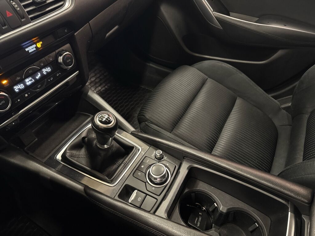 Mazda Mazda6 2017 Punainen