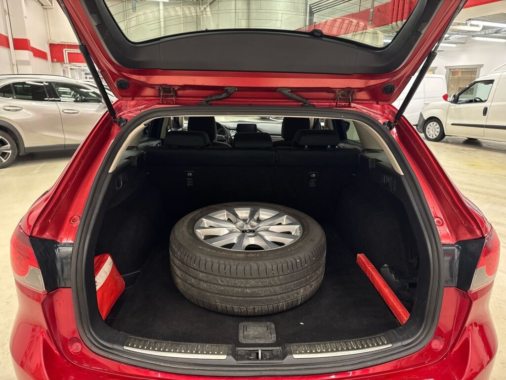 Mazda Mazda6 2017 Punainen