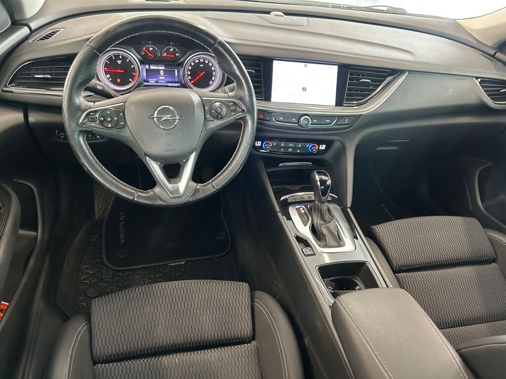 Opel Insignia 2018 Valkoinen