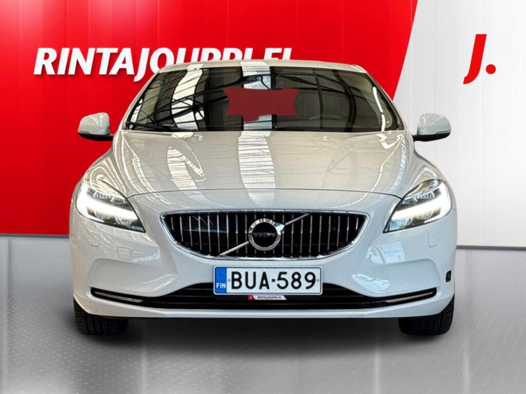 Volvo V40 2017 Valkoinen