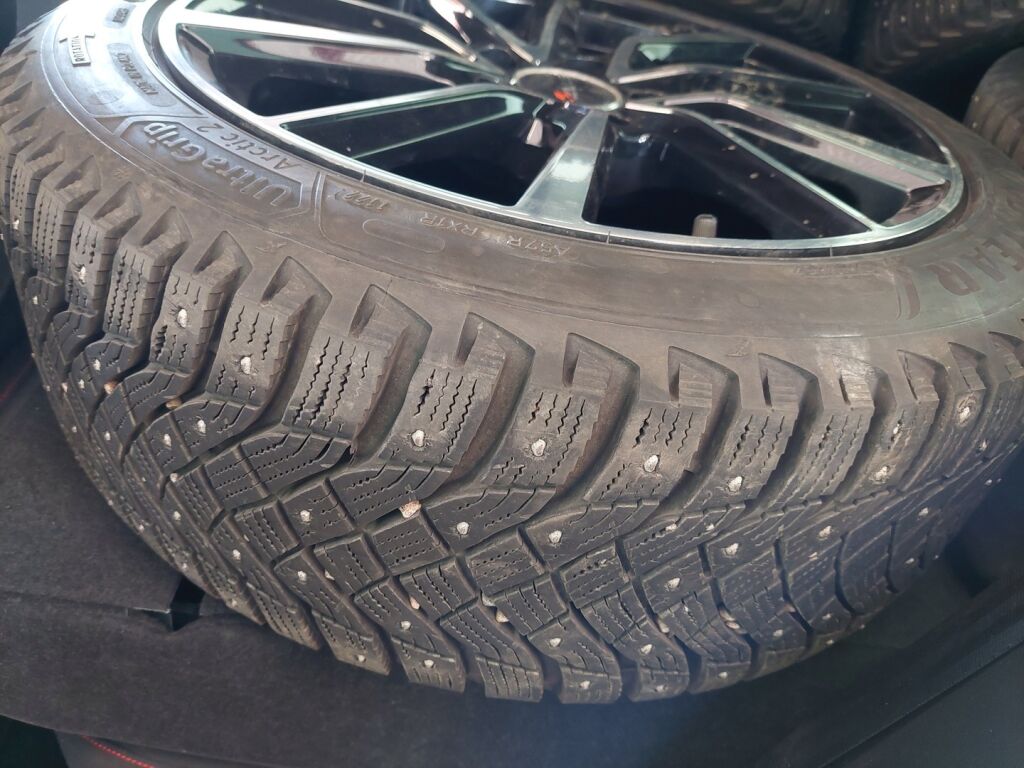 Volkswagen Golf 2017 Punainen