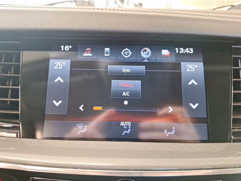 Opel Insignia 2017 Valkoinen