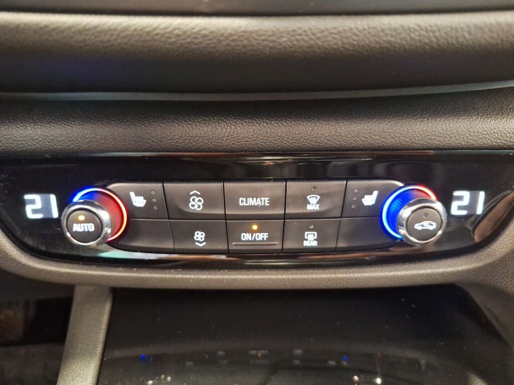 Opel Insignia 2017 Valkoinen