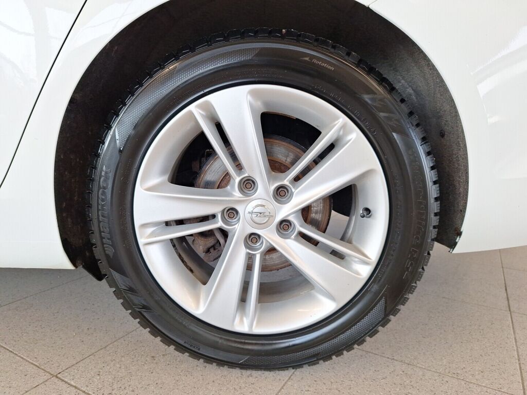 Opel Insignia 2017 Valkoinen