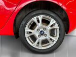 Ford Fiesta 2017 Punainen