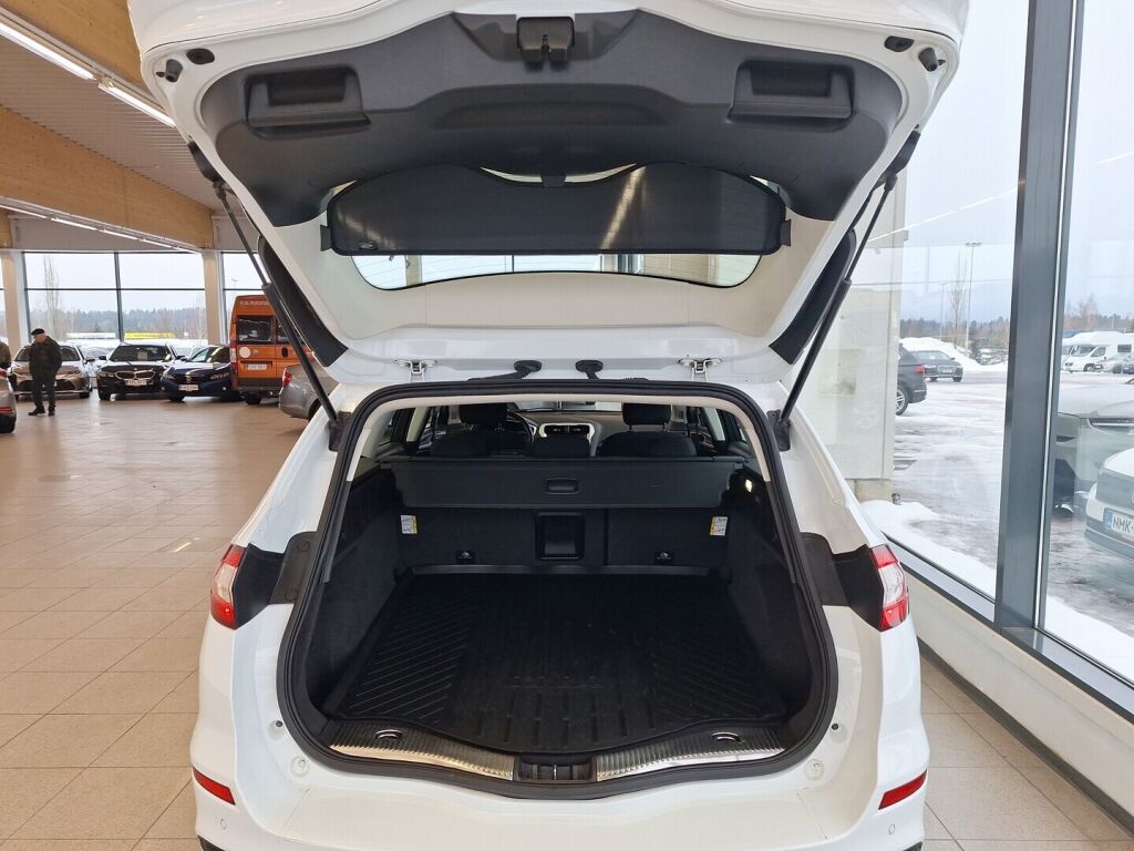 Ford Mondeo 2017 Valkoinen