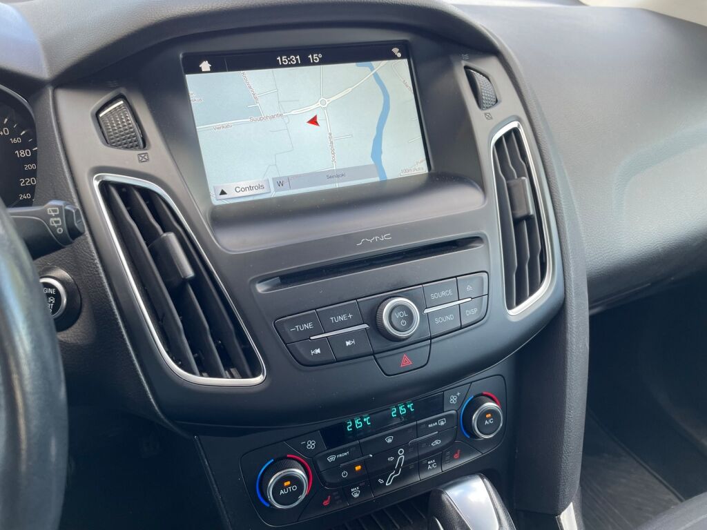 Ford Focus 2017 Punainen