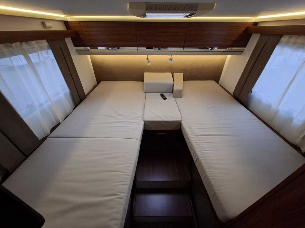 Adria CORAL 670 SL 2016 Valkoinen
